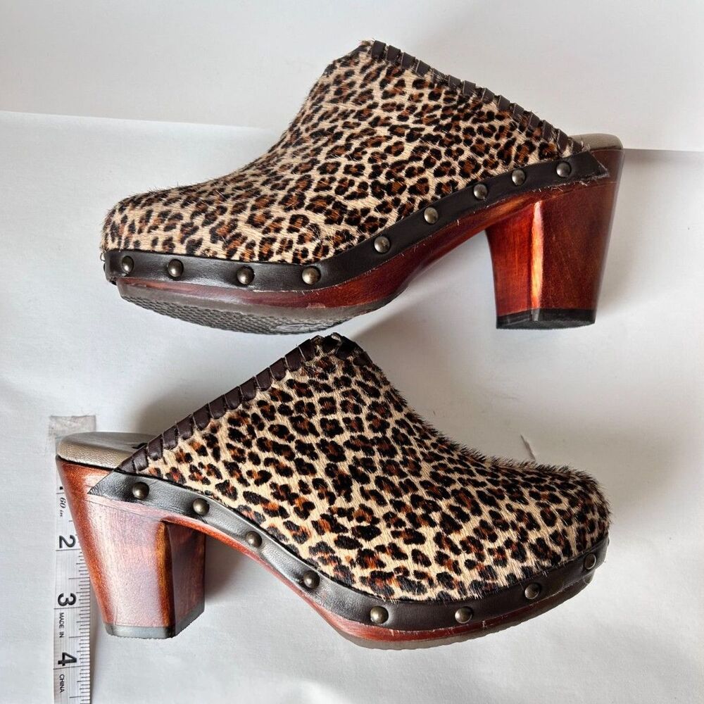 SALPY Studded Hand-Crafted Wooden Platform Leather Leopard Hair Clogs Mules - Picture 3 of 9